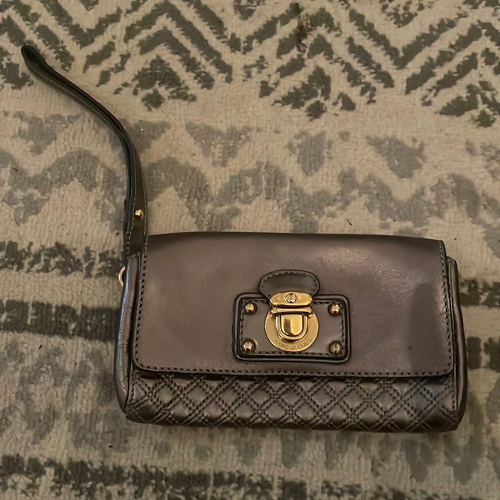 Designer Marc Jacobs Silver Leather wristlet with Gold Marc Jacobs clasp